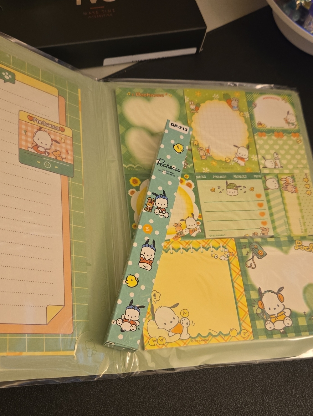 Pochacco  sticky memo book and blind box pen